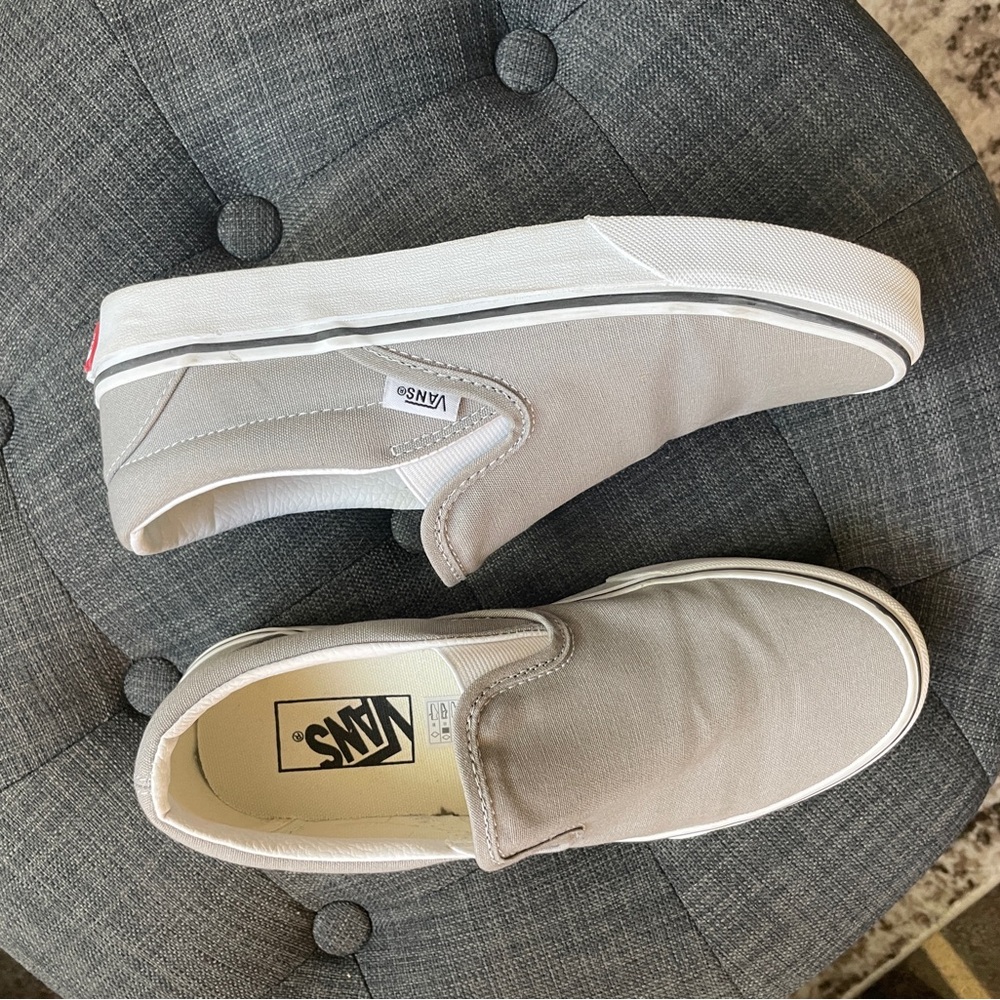 Vans Gray Slip-On Shoes - Size 8